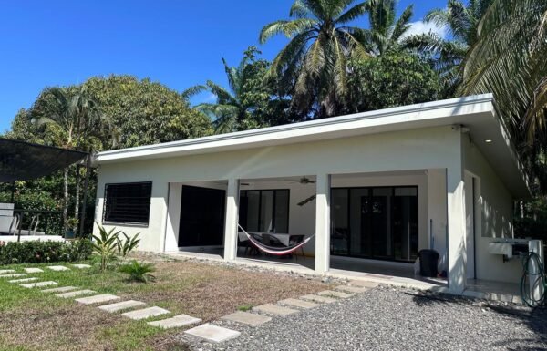 WhatsApp Image 2025-11-04 at 10.36.46 PM (2)