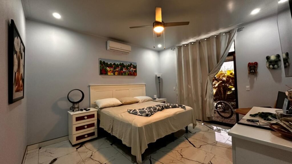 WhatsApp Image 2025-11-05 at 3.17.34 AM (1)